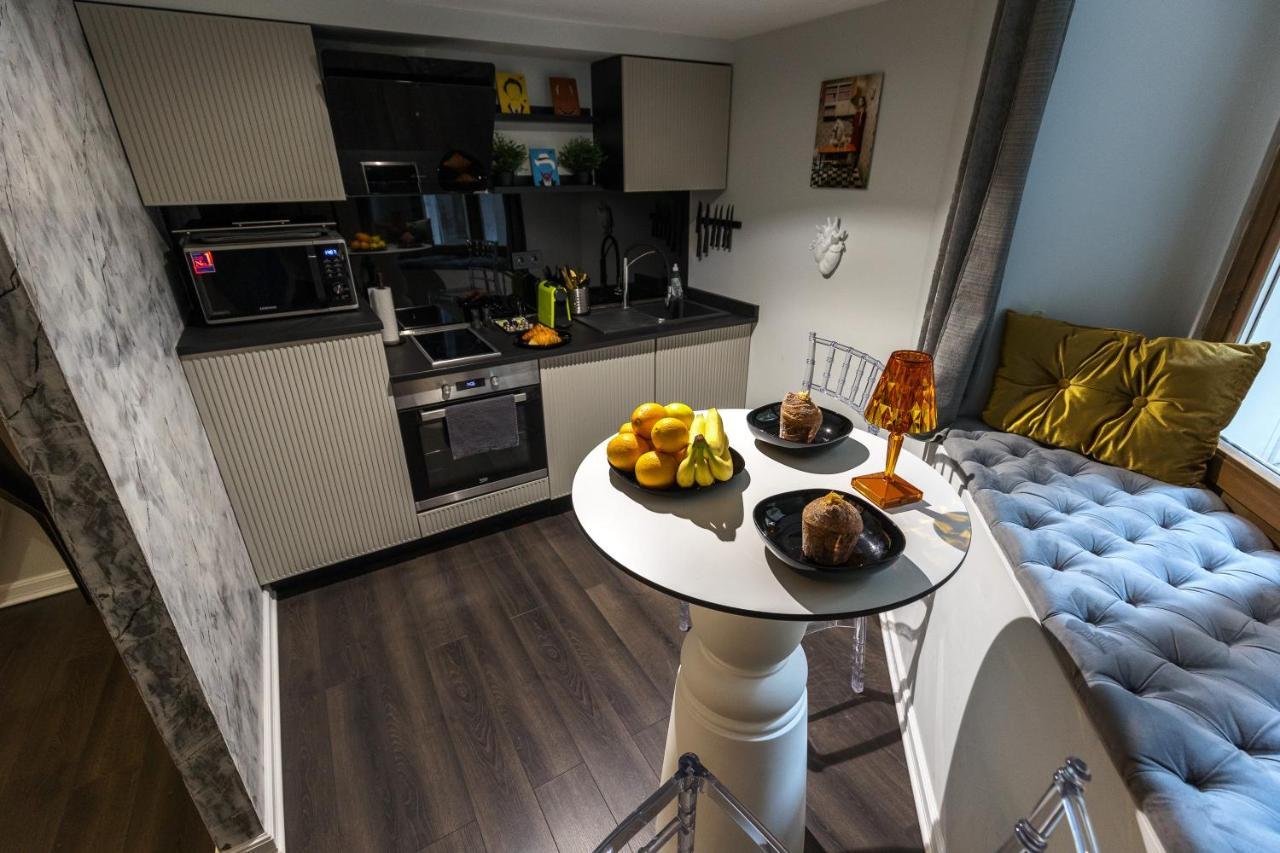 Bobo'S Luxury Apartment Boedapest Buitenkant foto